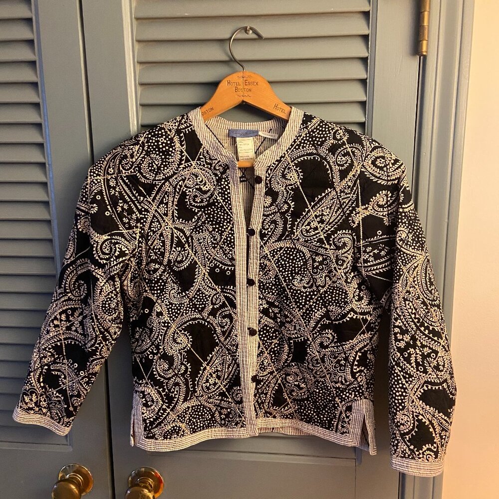 Quilted Black & White Cropped Jacket - Size S